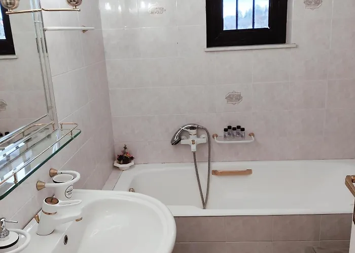 Of Silence Appartement Tripoli